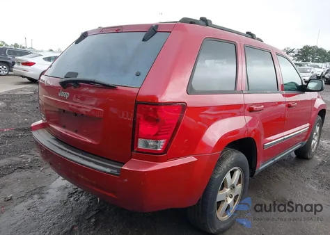 2010 Jeep Grand Cherokee Laredo z USA, uszkodzony, nr VIN 1J4PR4GK1AC120595